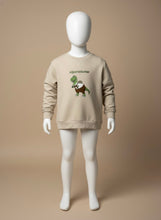 Laden Sie das Bild in den Galerie-Viewer, Kinder Sweatshirt Alpensaurier beige