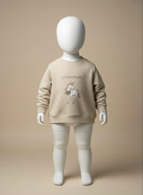 Laden Sie das Bild in den Galerie-Viewer, Kinder Sweatshirt Chiemhorn beige
